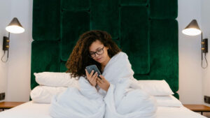 NEDOSTATAK SNA POSTAJE SVE VEĆI PROBLEM GRAĐANA – ŠTA O TOME KAŽU STRUČNJACI?