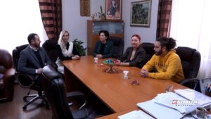 KRUŠEVAČKI MUZIČKI TANDEM ĐURĐICA I ALEKSA PREDSTAVIĆE SE PESMOM „MOMA MALA“ NA „PESMI ZA EVROVIZIJU 2026“