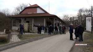 RAZGOVORI RUKOVODSTVA KRUŠEVCA SA MEŠTANIMA MAČKOVCA I GLOBODERA