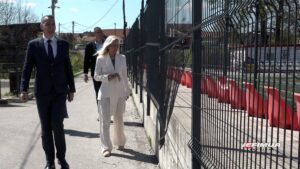 GRADONAČELNIK MANOJLOVIĆ OBIŠAO NEDAVNO OŠTEĆEN SPORTSKI TEREN FK BORAC