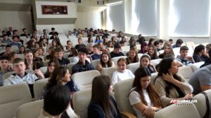 ODRŽANA STRUČNA TRIBINA „SVE ŠTO TREBA DA ZNATE O HPV VAKCINI“