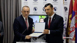 RAZVOJNI CENTAR SRBIJE DODELIO PRIZNANJA ZASLUŽNIM POJEDINCIMA I ORGANIZACIJAMA U KRUŠEVCU